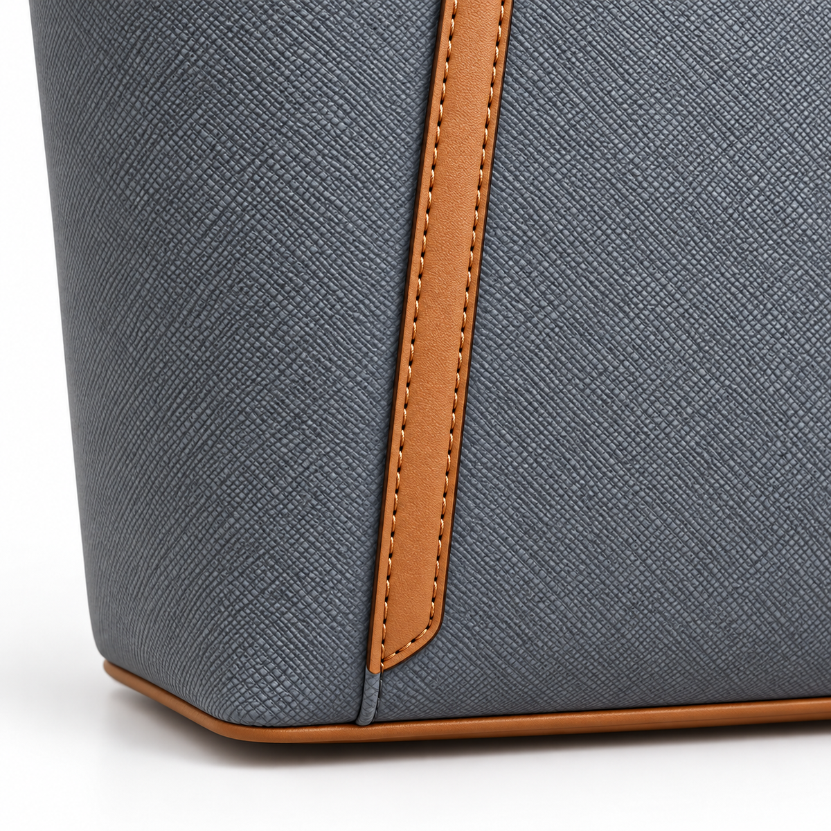 Sac cabas femme gris et camel avec charm ourson